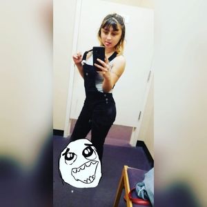 Meet your Posher, Victoria